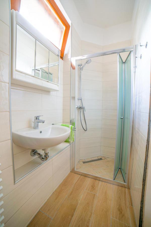 Apartma Korada Deskle Экстерьер фото
