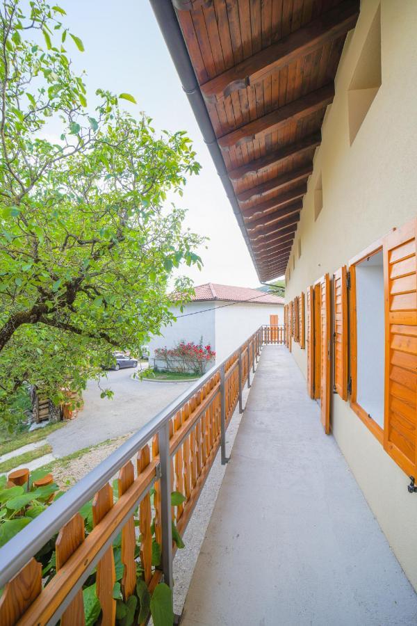 Apartma Korada Deskle Экстерьер фото